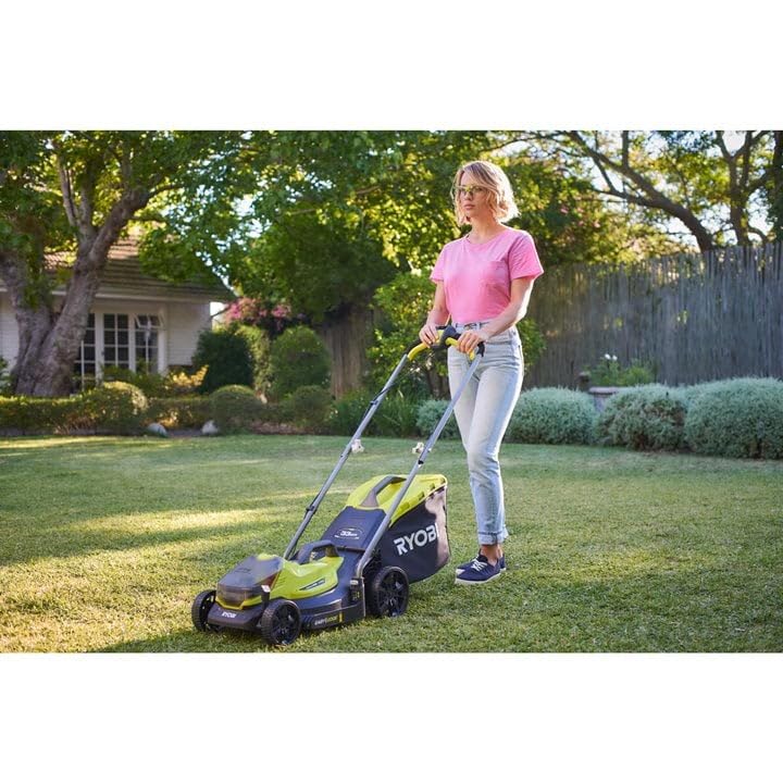 Ryobi 18V ONE+ Cordless Lawnmower and Grass Trimmer Kit (1 x 4.0Ah)